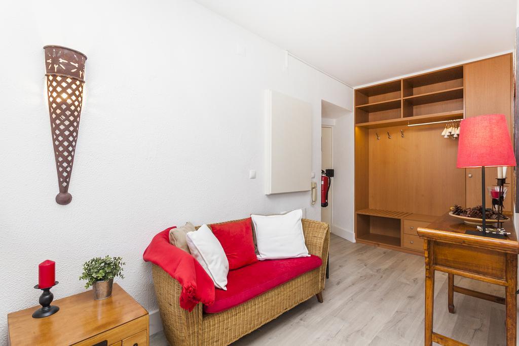 Gomes Freire Studio With Balcony Cascais Luaran gambar